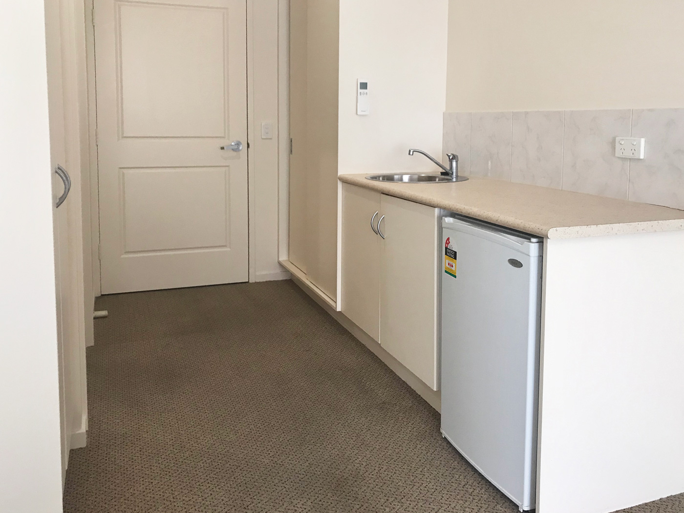 Supportive Care 1 Bed Kitchenette
